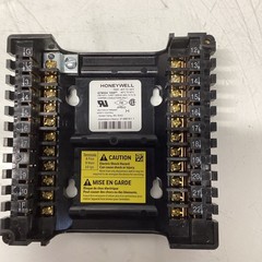 HONEYWELL Q7800A1005 combustion controller base N-446