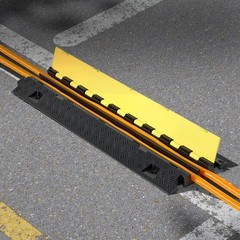 VEVOR Cable Protector Ramp TPU Cord Cover 22000 lbs/axle Capacity 2 Channel