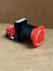 AR22V0R-01R PB MUSH 22mm PLAS RED N.C. TWST-REL 40mm HEAD PLAS BEZEL