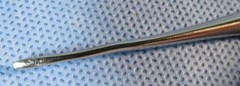 Aesculap OL165R Freer Elevator 7-1/4″ (185 mm) Sharp/Blunt Curved Double Ended