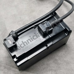 1pcs New Servo Motor for YASKAWA SGMAV-02ANA-YR13 200W 200VAC 1.5A