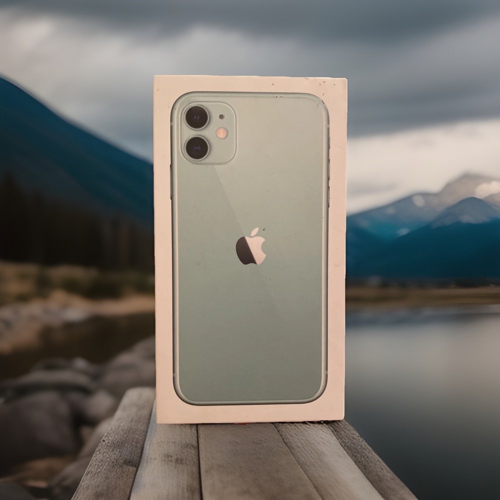Apple iPhone 11 Green 128GB Original Box from 2019 No Mobile Phone