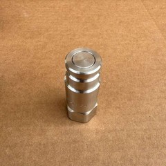 Lot of 5 Parker FS-502-8FP Hydraulic Quick Connect Nipple 1/2” FNPT 316 SS
