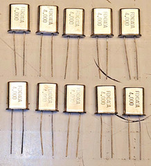 XTAL 4.000000 MHz Lot of (10) Crystal Oscillators NEW RARE VINTAGE Ham Military