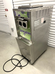 Hubert Food Service “F’real Shake and Smoothie machine”