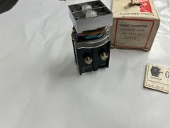 NEW Cutler Hammer E30CA Compact Pushbutton Indicating Light 120V 60/50Hz