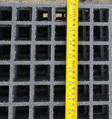 Bedford FRP Grating, 144″x48″x1″ / 1-1/2″x1-1/2″ Grid w/ Grit 48″ span V-10-DG-G