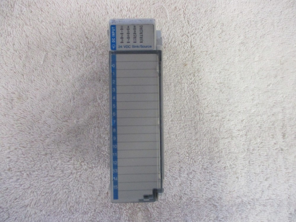 Allen Bradley Compact I/O Input Module 1769-IQ32 FW 3.1