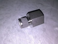 Swagelok SS-600-7-8 3/8″ tube x 1/2 female NPT several availiable