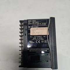 RKC RB400 Digital Temperature Controller 100 To 240V AC 50/60Hz