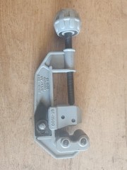 Superior St-1500 Tubing Pipe Cutter Cutting Plumbers Tool USA 1/4″ To 1-5/8″