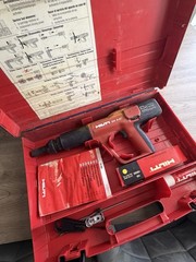 Hilti DX A41 Powder Actuated Fastening Nail Gun Tool Case Strip Loads Manual