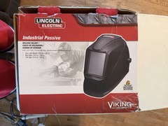 Lincoln Electric K3371-1 VIKING Industrial Passive Black Welding Helmet
