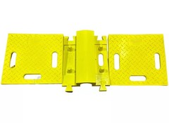 Checkers Industrial, Diamondback, UHB2025r Modular Hose Bridge, 3 in Max Cable