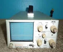 Hitachi V-099 Waveform Monitor AS-IS