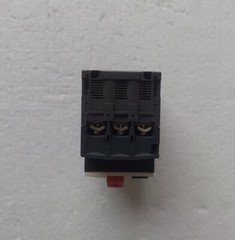 SCHNEIDER ELECTRIC GV2-ME32 Motor Circuit Breaker GV2ME32 MADE IN FRANCE