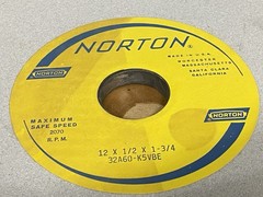 Norton 32A60-K5VBE Surface Grinding Wheel 12 x 1/2 x 1-3/4 Made in USA, 2070 RPM