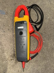 Fluke 902FC True-RMS HVAC Clamp Meter With Leads No Case