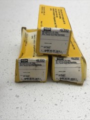 Hubbell Hbl5352i 20A Duplex Receptacle 125Vac 5-20R Iv (Lot Of 3)