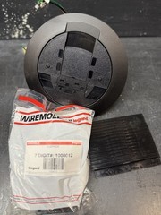Wiremold RPAV3CTCBK Ratchet-Pro PVC Floor Box Cover Kit BLACK