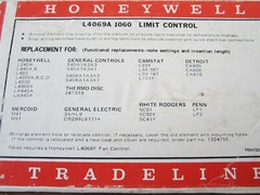 HONEYWELL L4069A 1060 LIMIT CONTROL