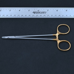 Aesculap BM045R Durogrip TC Ryder Needle Holder 6 7/8 in Serrated Jaw