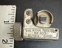 Vintage Ridgid Small No. 103 Close Quarter Pipe Tube Cutter 5/8″ as shown
