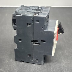 GV2ME32 TeSys Deca Manual Starter and Protector, Used