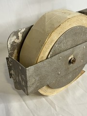 Drywall Taper With Wood And Web Handle