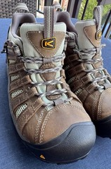 KEEN Flint Low Women’s Size 8 Wide Steel Toe Work Shoes Brown Leather NEW OP BOX