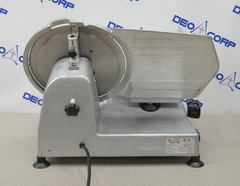 Avantco SL312 12″ Semi-Automatic Gravity Feed Meat Slicer 1/3 hp