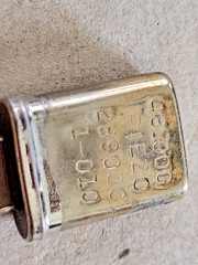 2X PIEZO 48.000 KHz 48KHZ crystal oscillator 2 pin NOS