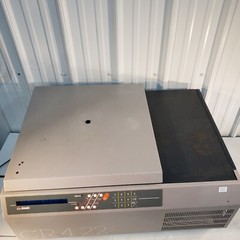 Jouan CR 422 Refridgerated Centrifuge 4750 Max Rotor RPM -8C To 40C CR4-22 120V