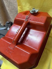 Vintage Steel BLITZ 2.5 Gal RED Gas Can USA DOT-5 L USMC 20-2 1/2-84 w/new Spout