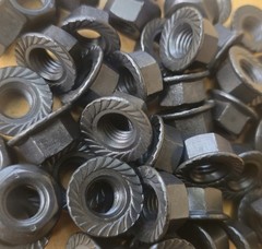 M10×1.5 Hex Serrated Flange Nuts Grade 8 With Phosphate And Oil Coating 100pcs