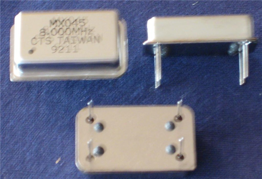 CTS 8.000Mhz MX045 CRYSTAL CLOCK OSCILLATOR ( Qty 5 ) *** NEW ***