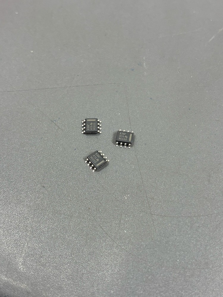 50PCS Texas Instruments 0333A integrated circuit IC chips in SOIC-8 package.