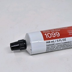 3M Nitrile High Performance Plastic Adhesive 1099, Tan, 5 Oz Tube