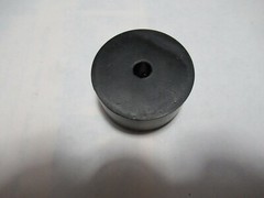 4 Very Large 1 1/2″ Diam Rubber Bumpers with Embedded Washer Rubber Feet CT103