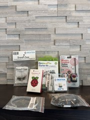 GrovePi+ Starter Kit + 6 Accessories + mini walkie talkies()