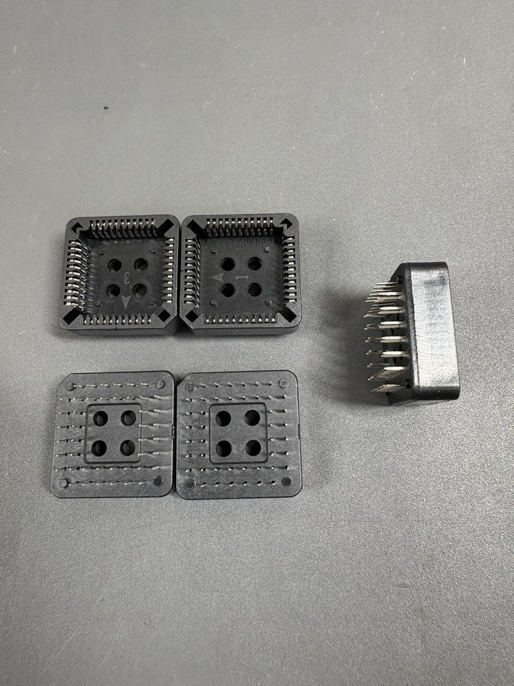 PLCC 44 Pin IC Sockets Through Hole Square Chip Sockets Lot 10