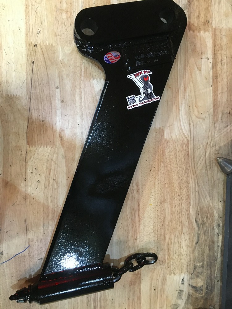 Ditch Witch 255-410SX, Mini Skid 18″ Depth Bullet Pull Vibratory Plow Blade