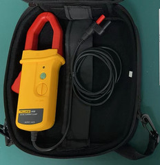 Fluke i410-KIT AC/DC Current Clamp and Carry Case Kit