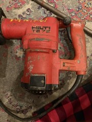 Hilti TE72 Heavy Duty 7.5A Rotary Hammer Drill W/Hilti 2″ Core Bit