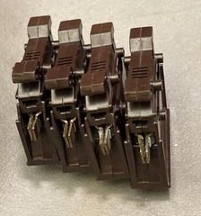 Wadsworth A120NI 20 Amp 1 Pole 1P Type A Plastic FOOT Breaker A120N A120