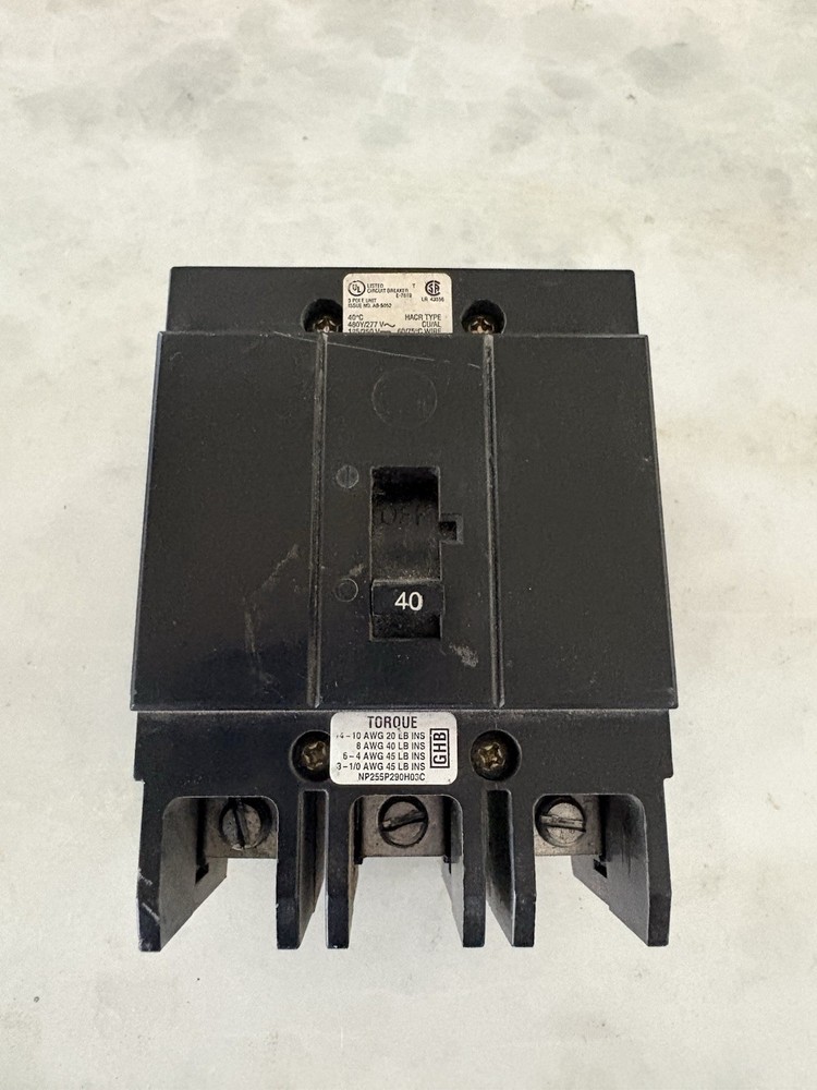 Eaton Cutler Westinghouse 40 Amp 3 pole molded case bolt in Breaker GHB3040