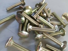 (25) M8 x 1.25 x 45 MM (FT) Class 4.6 Carriage Bolt Yellow Zinc Plated