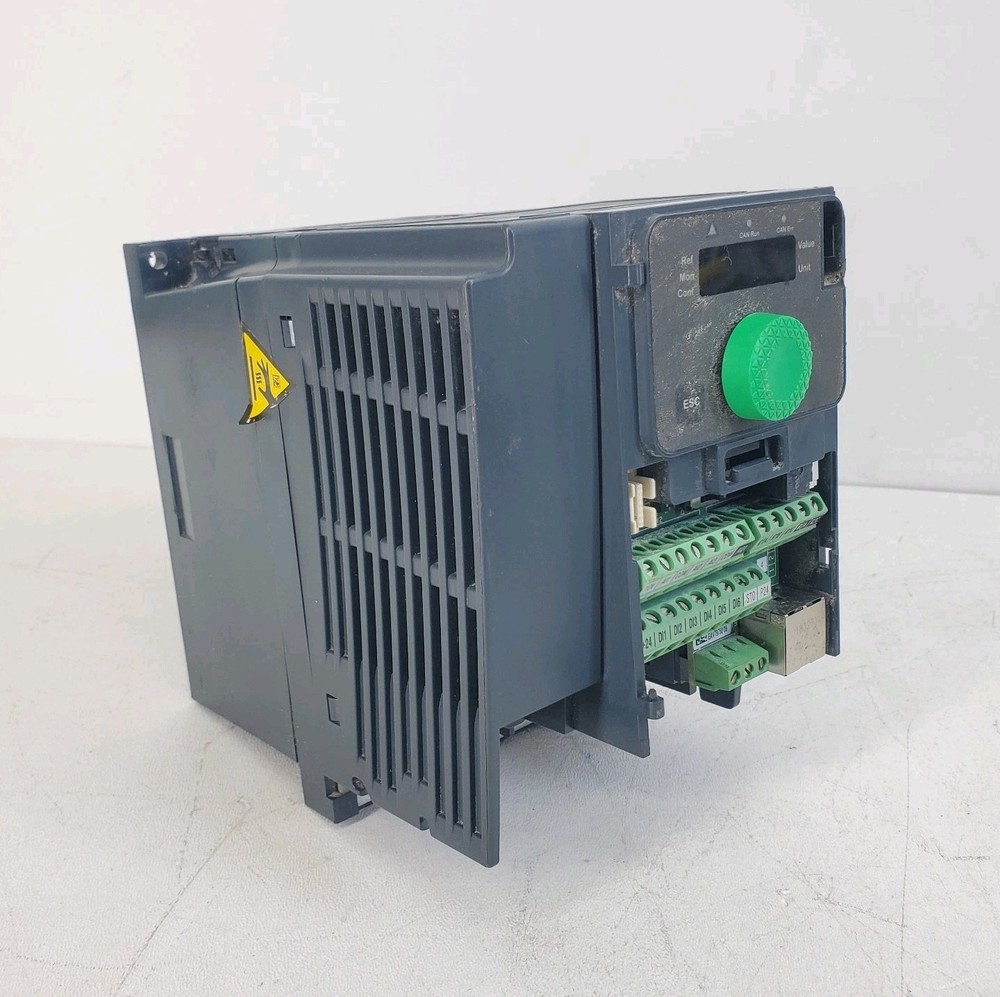 Schneider Electric Altivar 320 ATV320U15N4C 2 HP Variable Frequency Drive