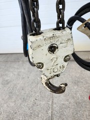 Coffing EC4006 2 Ton 120V 8′ Lift 6 fpm Top Hook Electric Chain Hoist Used Works