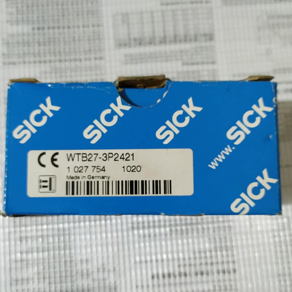 SICK WTB27-3P2421 Photoelectric Sensor WTB273P2421 New One Expedited Shipping